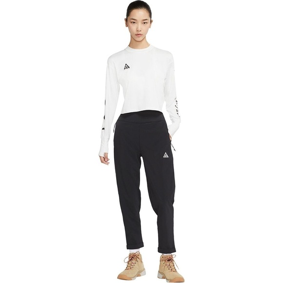 Nike ACG Dri-FIT 'New Sands'
Women's High-Waisted Trousers - Picture 7 of 7